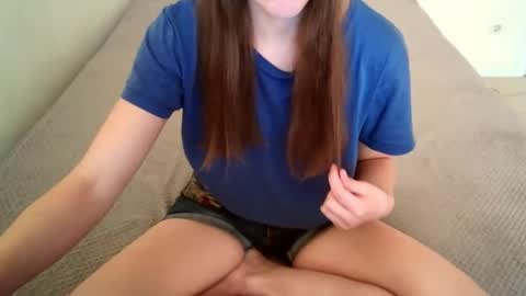 JuiceTalia online show from September 2025 08:19:01 AM