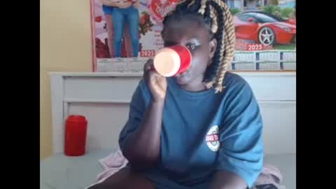 zainabu online show from February 2025 10:21:01 AM