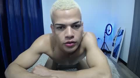 Snapshot of juicy_boy22 chatting on October 2025 07:22:01 PM Miguel online show from October 2025 07:22:01 PM