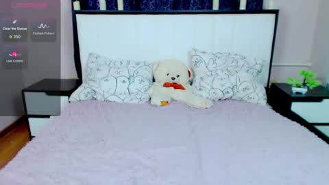 Diana For friends simple Di online show from February 2025 05:53:01 AM