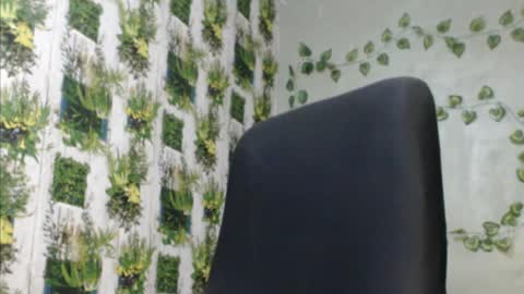 Snapshot of juicy_gold22 chatting on December 2024 07:25:02 AM Mariagold online show from December 2024 07:25:02 AM