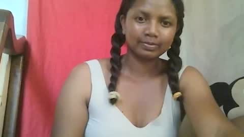 Snapshot of juicy_pretty chatting on December 2024 09:28:02 AM stellah online show from December 2024 09:28:02 AM