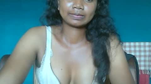 Snapshot of juicy_pretty chatting on January 2025 11:48:01 AM stellah online show from January 2025 11:48:01 AM