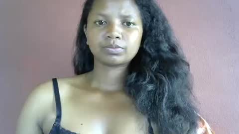 Snapshot of juicy_pretty chatting on February 2025 09:13:02 AM stellah online show from February 2025 09:13:02 AM
