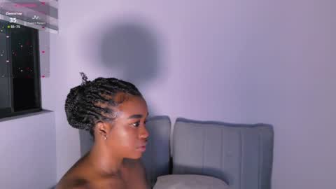 Snapshot of juicy_sky chatting on June 2026 02:40:02 AM Your Paradise online show from June 2026 02:40:02 AM