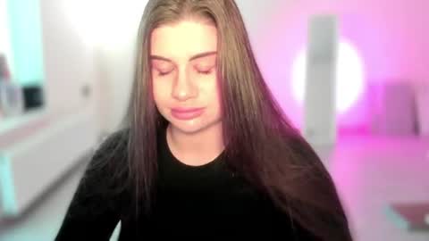 Elena online show from June 2026 03:14:02 PM