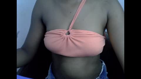 juicynwetx online show from April 2026 09:17:02 PM