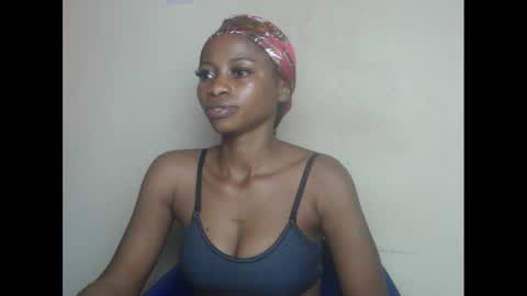 juicypiexx online show from February 2025 07:09:01 PM