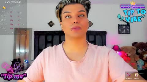 Jujubee online show from December 2024 12:51:02 PM