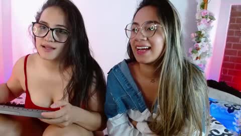 Jules and Gia online show from December 2024 05:10:02 PM