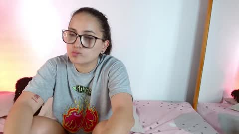 Jules and Gia online show from December 2024 07:38:02 PM