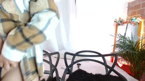 Jules and Gia online show from January 2025 02:40:02 PM