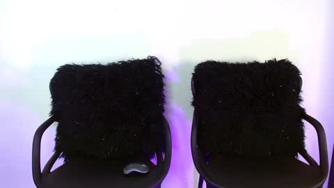 Jules and Gia online show from January 2025 12:50:02 PM