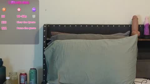 Snapshot of julesssnextdoor chatting on January 2025 07:49:02 AM Julesss online show from January 2025 07:49:02 AM