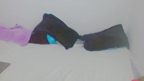  Juliana Torres  online show from February 2026 07:45:01 PM