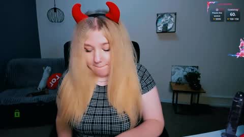 Snapshot of juli_kisss chatting on January 2025 02:14:01 AM juli kisss online show from January 2025 02:14:01 AM
