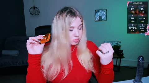 Snapshot of juli_kisss chatting on January 2025 08:00:02 PM juli kisss online show from January 2025 08:00:02 PM