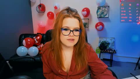 Snapshot of juli_kisss chatting on February 2025 11:20:02 PM juli kisss online show from February 2025 11:20:02 PM