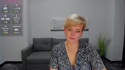 Snapshot of julia_wilsons chatting on December 2024 09:39:02 AM Julia online show from December 2024 09:39:02 AM