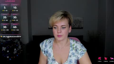 Snapshot of julia_wilsons chatting on December 2024 01:05:02 PM Julia online show from December 2024 01:05:02 PM