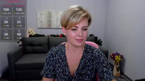 Snapshot of julia_wilsons chatting on January 2025 04:11:01 PM Julia online show from January 2025 04:11:01 PM