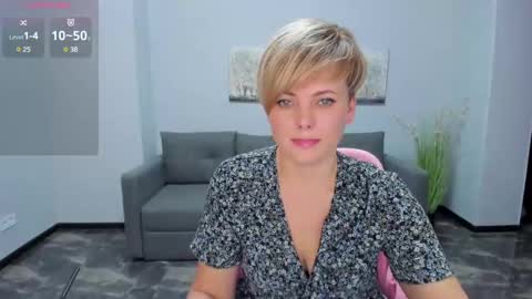 Snapshot of julia_wilsons chatting on February 2025 01:00:02 PM Julia online show from February 2025 01:00:02 PM