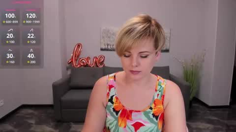 Snapshot of julia_wilsons chatting on February 2025 12:55:01 PM Julia online show from February 2025 12:55:01 PM