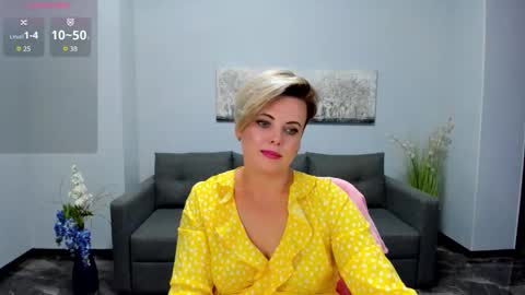 Snapshot of julia_wilsons chatting on October 2025 11:51:02 AM Julia online show from October 2025 11:51:02 AM