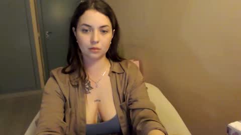juliagraceof online show from February 2026 07:54:02 PM