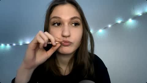 Julia online show from April 2026 05:48:02 PM