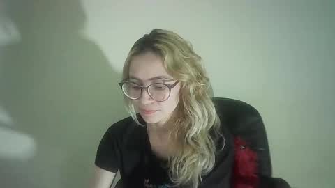 JuliaMack online show from January 2025 08:35:01 PM