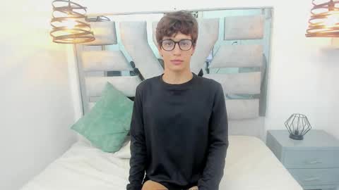 julian_steward online show from January 2026 07:52:02 PM