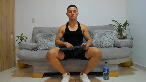 julian_wallace online show from December 2024 12:10:02 AM