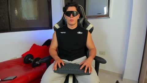 julian_wallace online show from March 2026 05:20:02 PM