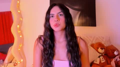 Snapshot of juliana_cute_22 chatting on March 2026 04:18:01 AM Juliana online show from March 2026 04:18:01 AM