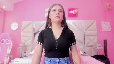 juliana_diamond_ online show from March 2026 03:12:01 AM