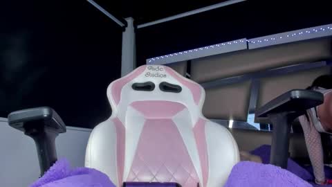 juliana_js_ online show from September 2025 01:38:02 AM