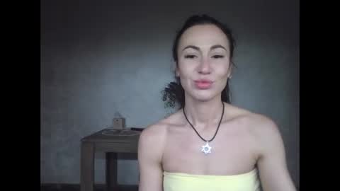 julianagold1 online show from December 2024 07:22:01 PM