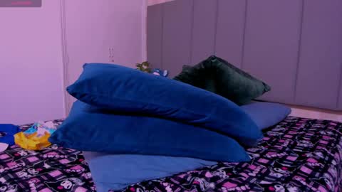 juli online show from January 2025 05:30:01 AM