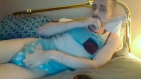 julianjj2001 online show from February 2025 11:54:02 PM