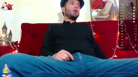 Snapshot of juliano_777 chatting on December 2024 07:00:01 AM Call me Juliano independent model online show from December 2024 07:00:01 AM