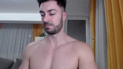 Snapshot of julianroyce chatting on March 2026 12:07:02 AM JulianRoyce online show from March 2026 12:07:02 AM