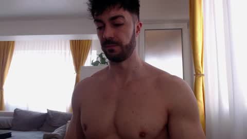 Snapshot of julianroyce chatting on March 2026 12:44:01 PM JulianRoyce online show from March 2026 12:44:01 PM