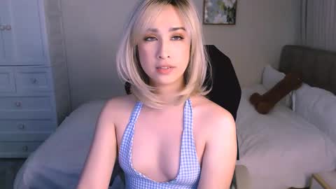 juliarichards online show from December 2025 01:15:02 AM