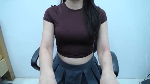 julie9x online show from September 2025 08:41:02 PM