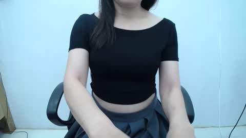 julie9x online show from April 2026 08:53:02 PM