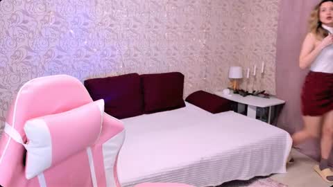 Julie online show from January 2025 04:16:02 PM