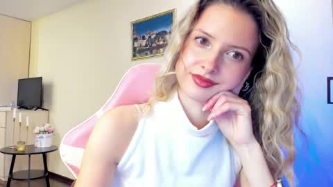 Julie online show from October 2025 02:04:02 PM