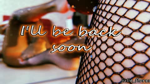 Julie online show from April 2026 06:05:01 PM