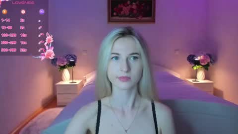 julieblazex online show from June 2026 10:05:02 PM